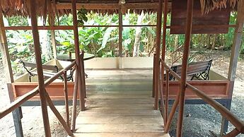 Avatar Amazon Lodge & Canopy Park