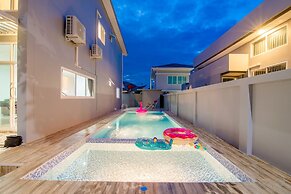 Mondara Vacation Home