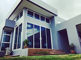 Mondara Vacation Home