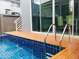 Mondara Vacation Home