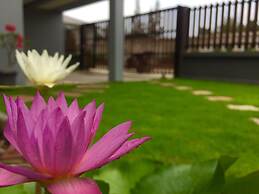 Mondara Vacation Home