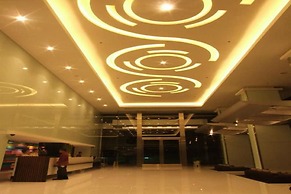 Sunee Grand Hotel