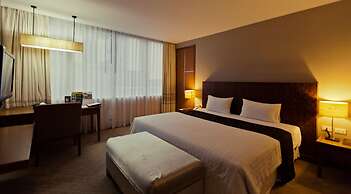 Sunee Grand Hotel