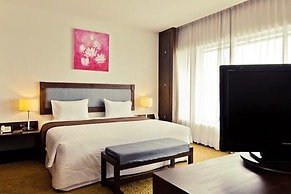 Sunee Grand Hotel