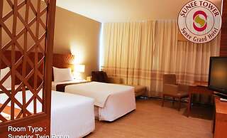Sunee Grand Hotel