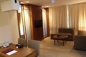 Sunee Grand Hotel