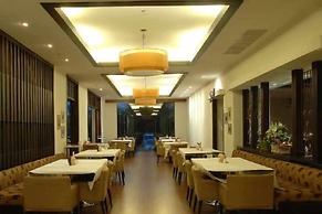 Sunee Grand Hotel