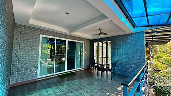 Baan Suan Khunta Golf Resort