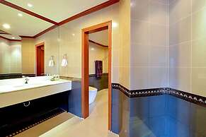 Sir James Resort