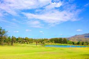 Sir James Resort