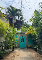 Gomez Place