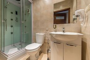 Riviera Resort Modlin Airport