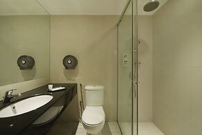 New Cape Inn