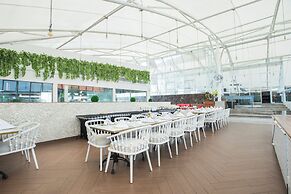 Infinity8 Bali