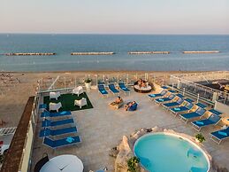 Hotel International