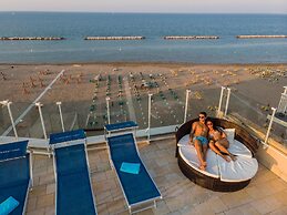 Hotel International