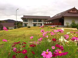 Phu Pai Kaew Resort