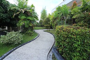 Grand Hawaii Hotel