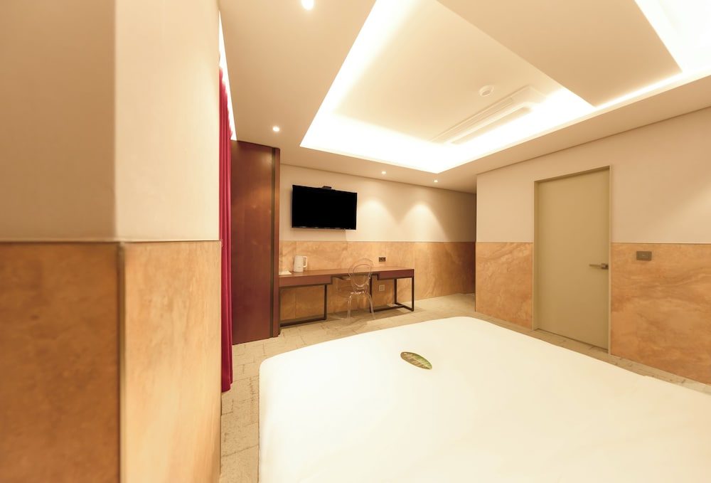 Capace Hotel