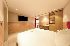 Capace Hotel