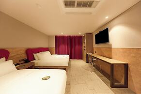 Capace Hotel