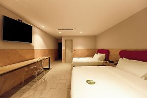 Capace Hotel