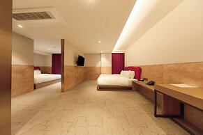 Capace Hotel