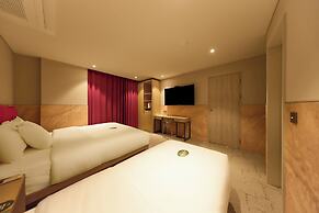 Capace Hotel