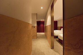 Capace Hotel