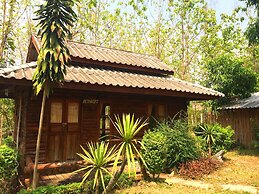 Montri Garden House
