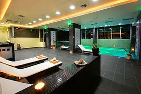 Royal Paradise Beach Resort & Spa