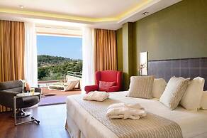 Royal Paradise Beach Resort & Spa