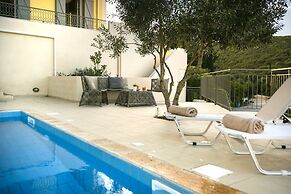 Villa Isalos
