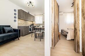 Arazzo Apartments