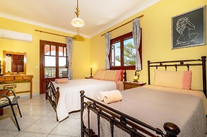 Arazzo Apartments