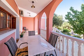 Arazzo Apartments