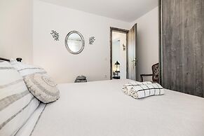 Arazzo Apartments