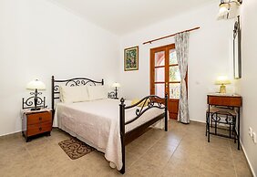 Arazzo Apartments