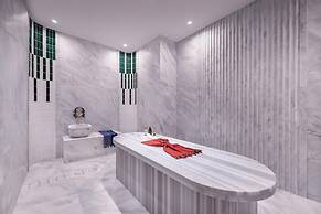 Trendy Palm Beach (Adults Only, 16+)