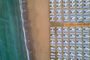 Trendy Side Beach (Adults Only, 16+)