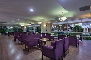 Trendy Side Beach (Adults Only, 16+)