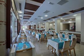 Trendy Side Beach (Adults Only, 16+)