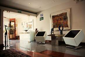 Daniel's Apart Hotel