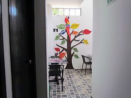 Hotel Diamonds
