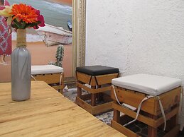 Hotel Diamonds