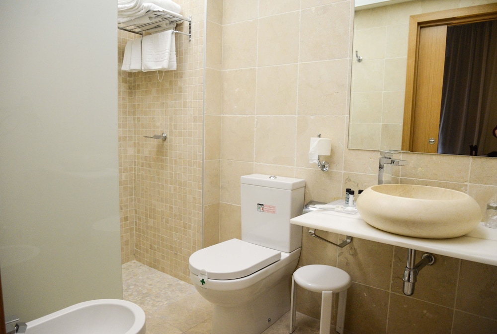 Hotel Cardenal Ram