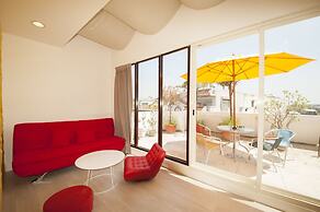 Little Sunshine B&B