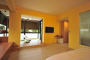 Little Sunshine B&B