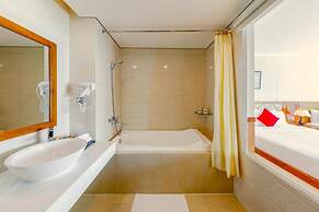 Serene Beach Hotel Danang