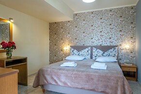 Areti Suites Chania